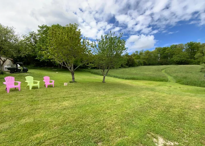 Villa French Retreat With Pool & Superb Views. Blanzac (Charente)
